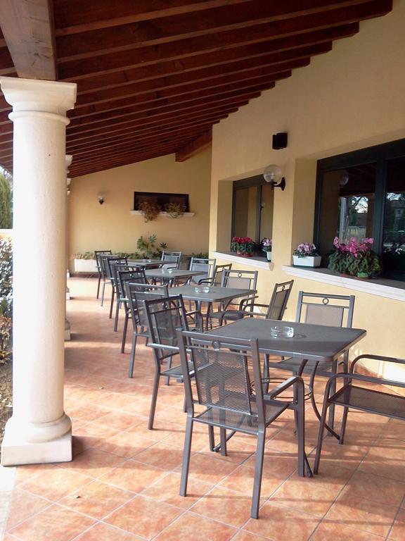 Albergo Al Portico Azzano Decimo Esterno foto